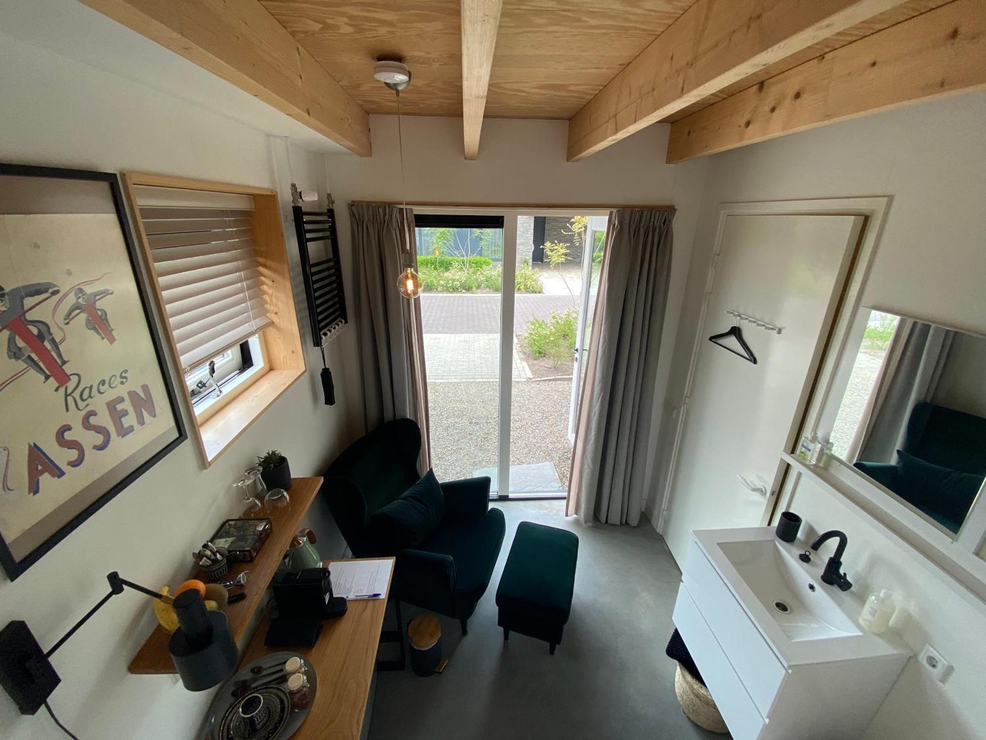 B&B Hoogeveen Centraal מראה חיצוני תמונה